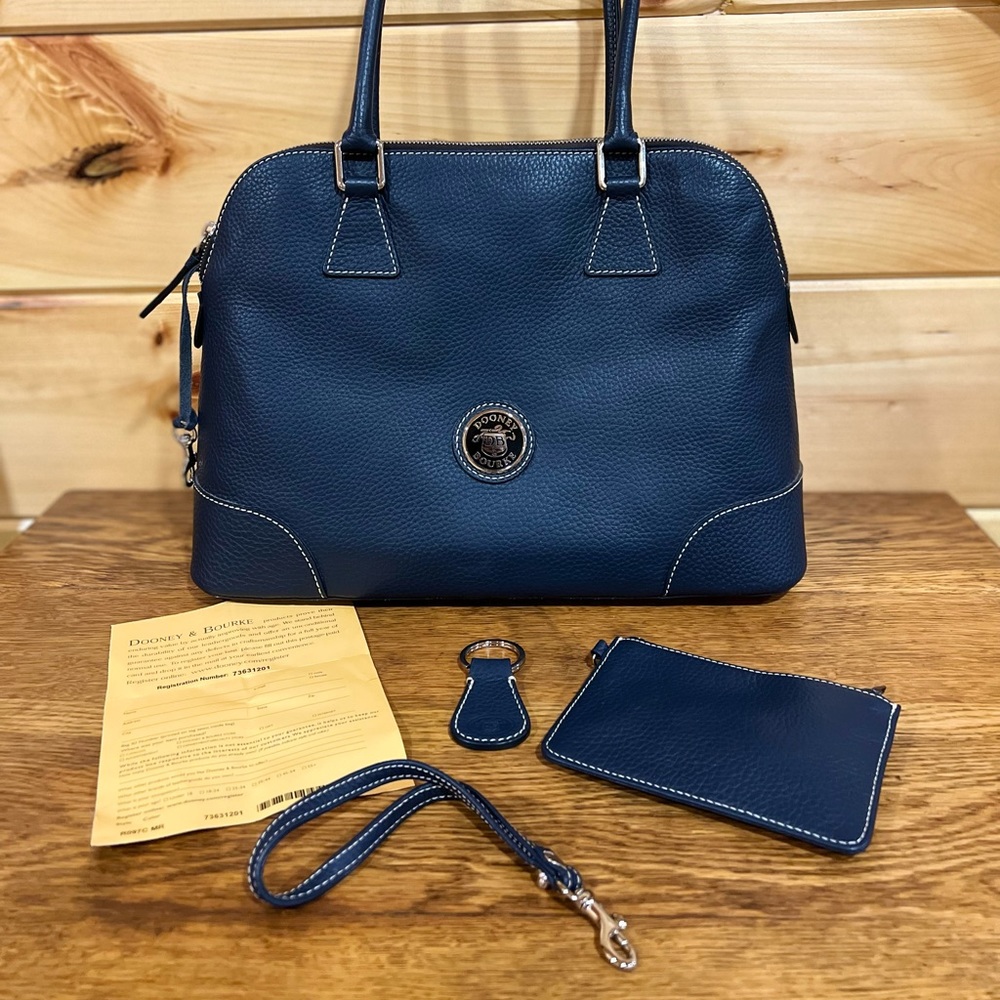 Dooney & Bourke set